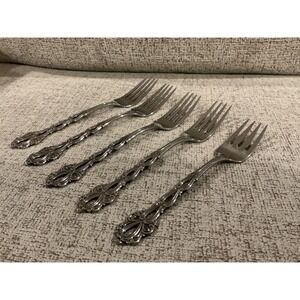 Oneida Community Venetian Court Stainless Steel Fork Set of 5 Pierced Filigree
